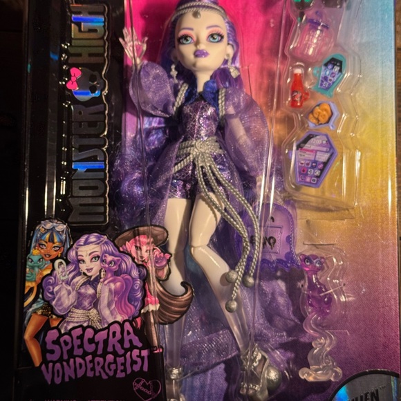 Monster High Spectra Vondergeist core doll G3 - Picture 8 of 12